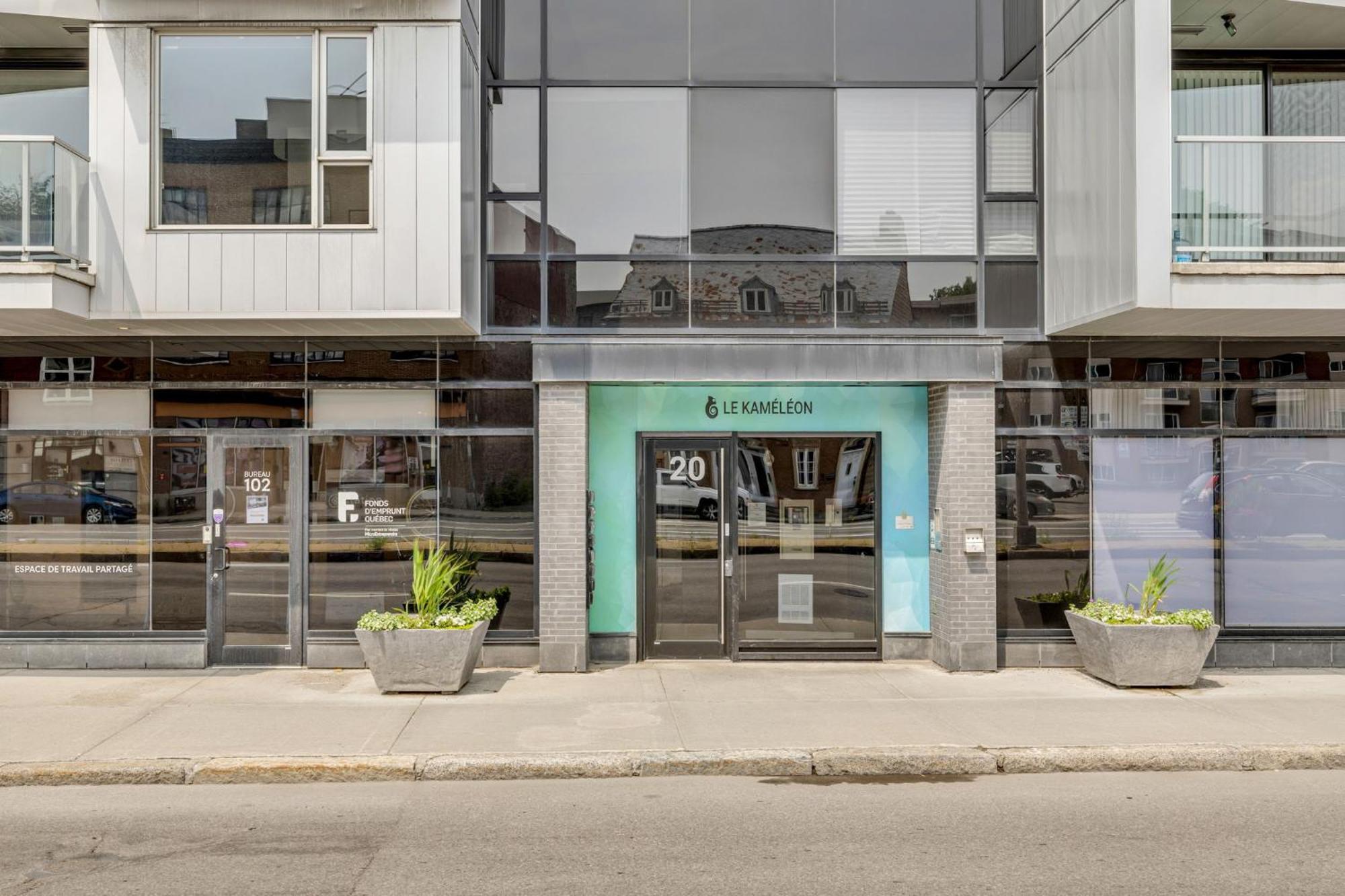 Initial / Spritz / Downtown Qc +Stat Apartment Quebec City Ngoại thất bức ảnh